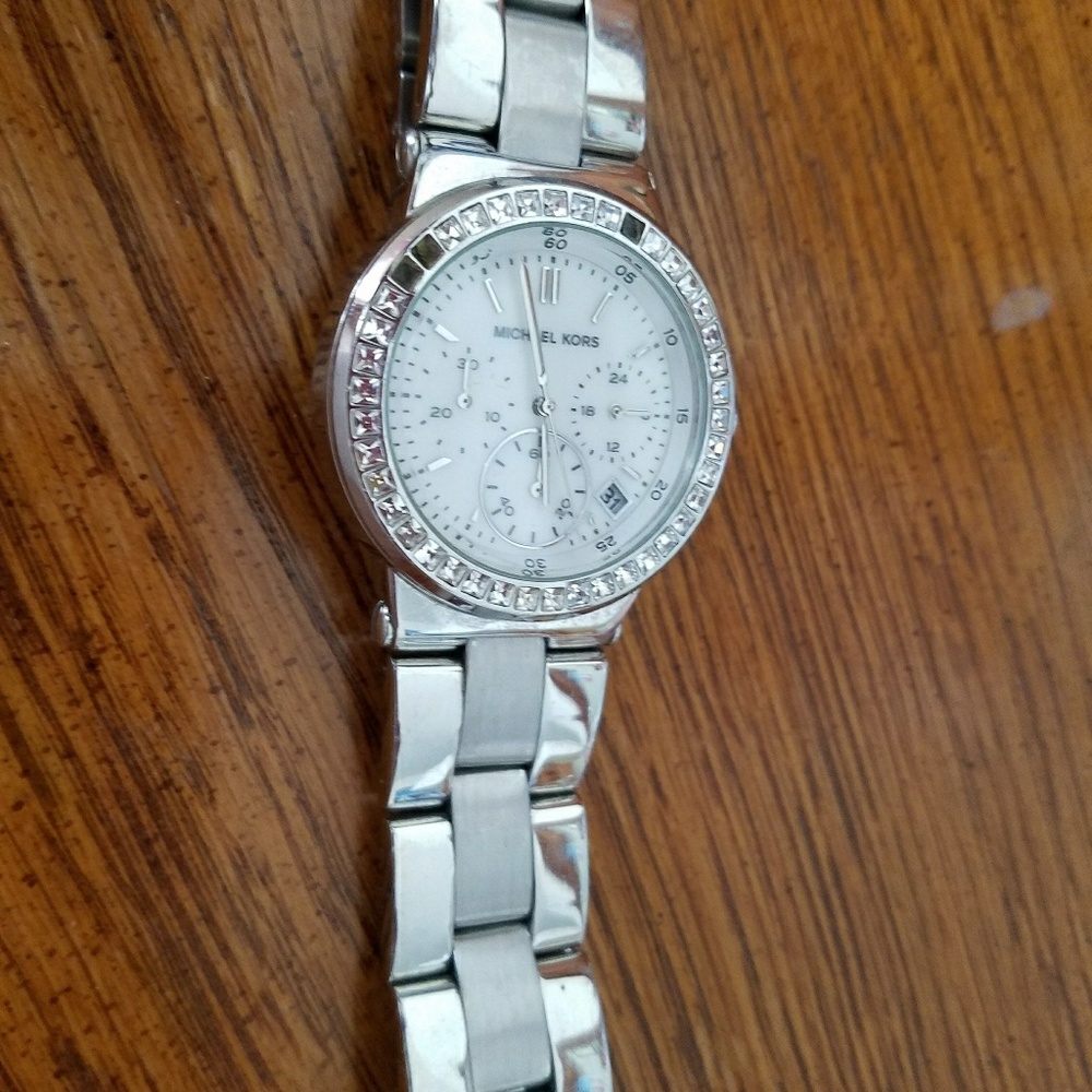 SOLD SOLD SOLD SOLD Michael Kors Watch Model #5585